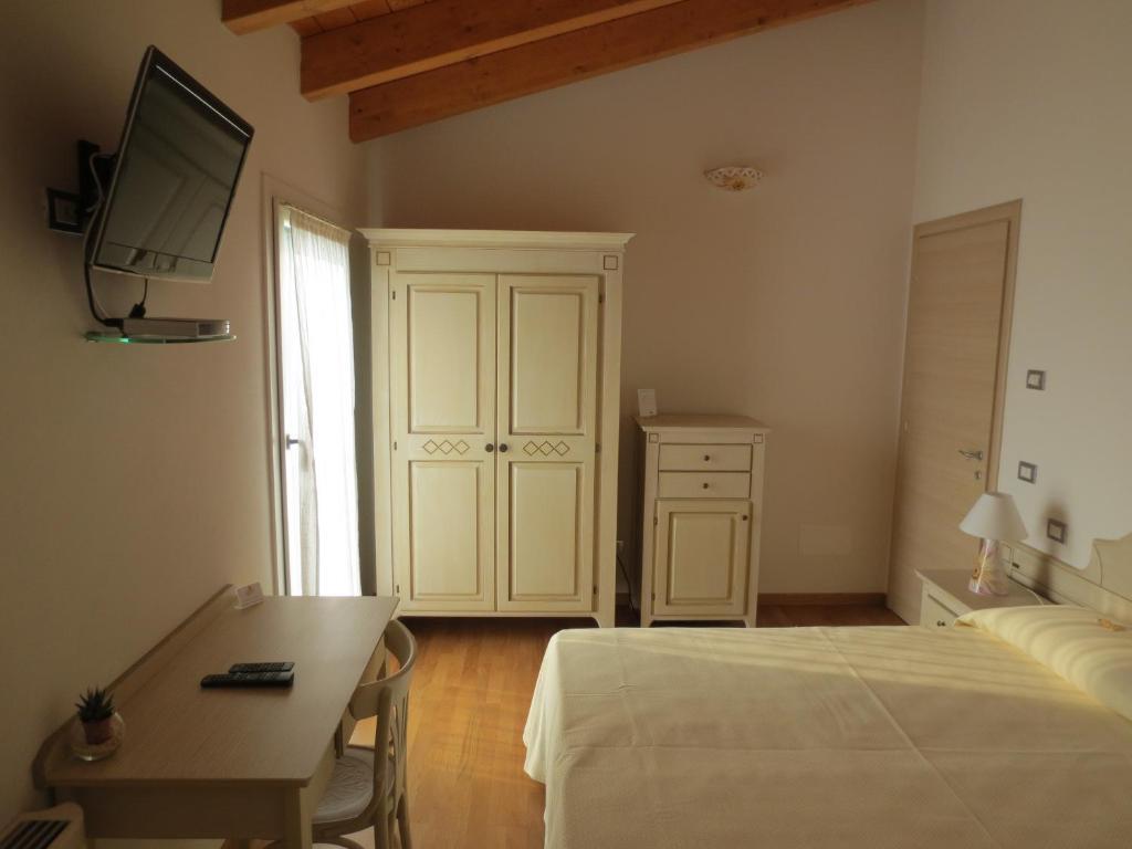 Ladino Room & Breakfast Ferrara Quarto foto